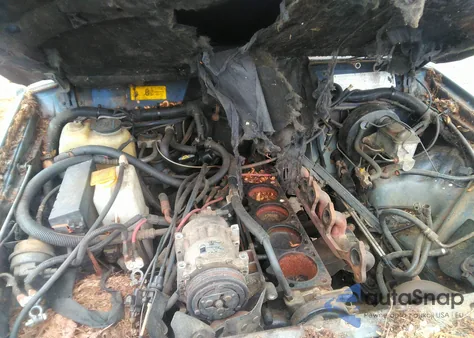 1993 Jeep Cherokee Country из США, поврежденный, VIN 1J4FJ78S0PL519025